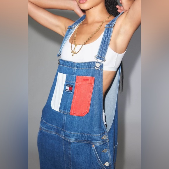 Urban Outfitters Tommy Jeans Ryan Dungaree - Picture 1 of 9